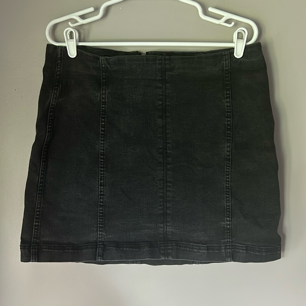 WF Women’s Black Denim Stretch Mini Skirt